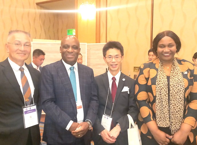 Balozi Baraka Luvanda kwenye picha ya pamoja na baadhi ya wahadhiri na viongozi wa Chuo Kikuu Tsukuba wakati wa Maadhimisho ya Kumbukumbu ya Miaka 50 ya Chuo Kikuu hicho, tarehe 30 Septemba 2023, Ibaraki, Japan