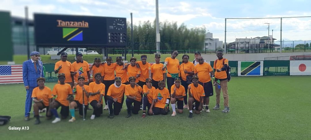 Timu ya Tanzania ya Softball kwa Wanawake chini ya miaka 15 wakati wa Mashindano ya Kimataifa ya Kuwania Kombe la Utsugi (Utsugi Cup)
