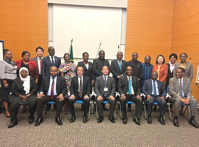 H.E. Ambassador Baraka Luvanda in a photo pose with some of the programme participants during the training programme organised by JICA