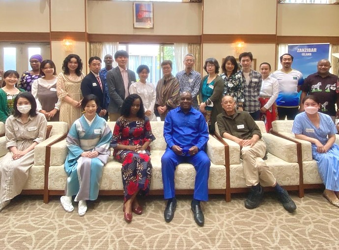 A group photo of H.E. Ambassador Baraka H. Luvanda with participants at the Tourism Promotion Event held at the Chancery on 4th June 2022