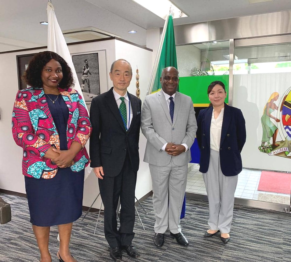H.E. Ambassador Baraka H. Luvanda in a photo with Ambassador Jun Shimmi (second from left)