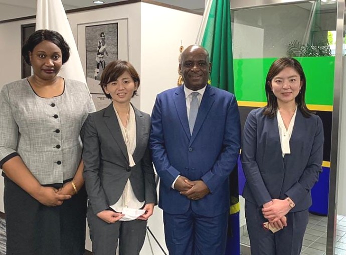 H.E. Ambassador Baraka H. Luvanda in a picture with Ms. Yuriko Nomura and Ms. Saki Okawa of AAIC
